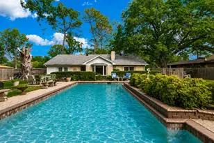 112 W Ireland Dr, Irving, TX 75062 - Photo 17