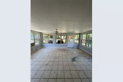2125 Graham Street, Paris, TX 75460 - Photo 11