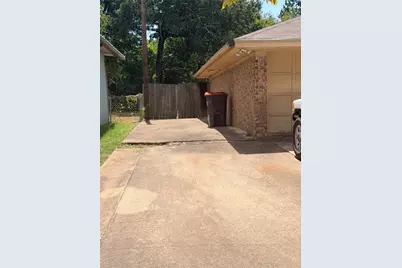 2125 Graham Street, Paris, TX 75460 - Photo 9
