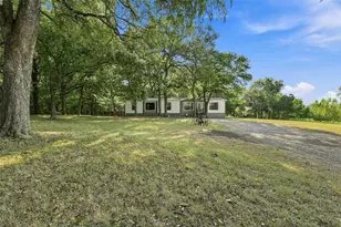 274 N Washburn Rd, Bells, TX 75414 - Photo 3