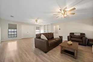 108 Haywood Dr, Benbrook, TX 76126 - Photo 7