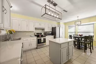 108 Haywood Dr, Benbrook, TX 76126 - Photo 11