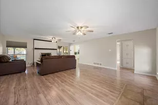108 Haywood Dr, Benbrook, TX 76126 - Photo 9