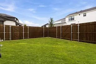 1126 Bowie Dr, Lewisville, TX 75077 - Photo 25