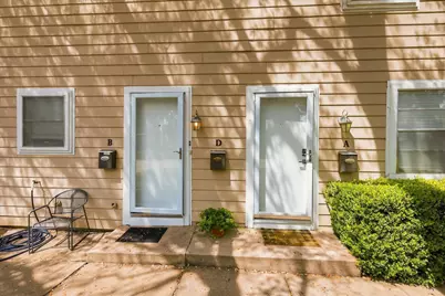 1900 Sutter Street #B, Fort Worth, TX 76107 - Photo 5