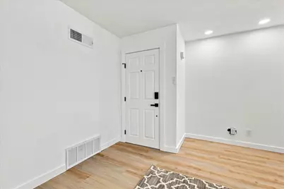 1900 Sutter Street #B, Fort Worth, TX 76107 - Photo 7