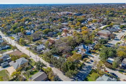 1900 Sutter Street #B, Fort Worth, TX 76107 - Photo 23