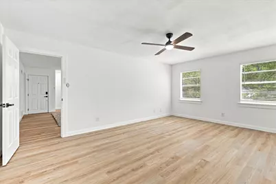 1900 Sutter Street #B, Fort Worth, TX 76107 - Photo 3