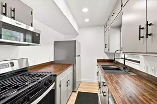 1900 Sutter St, Fort Worth, TX 76107 - Photo 11