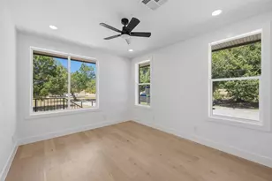 400 Vista Buena Trl, Fort Worth, TX 76111 - Photo 11