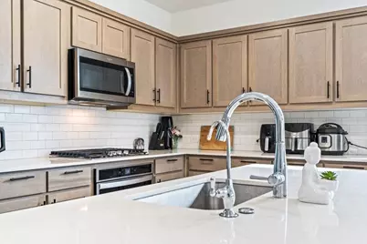 4920 Pebblewood Drive, Princeton, TX 75071 - Photo 5