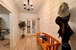 1013 Overhill Dr, Bedford, TX 76022 - Photo 5