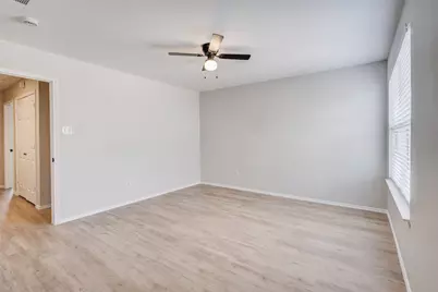 1213 College Street, Grand Prairie, TX 75050 - Photo 17