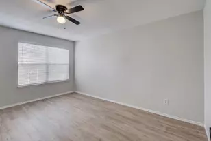 1213 College St, Grand Prairie, TX 75050 - Photo 15