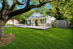 304 Jarbo St, Sulphur Springs, TX 75482 - Photo 3