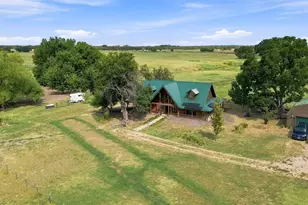 1956 County Rd 27100, Roxton, TX 75477 - Photo 31