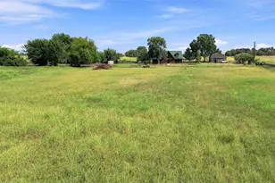 1956 County Rd 27100, Roxton, TX 75477 - Photo 35
