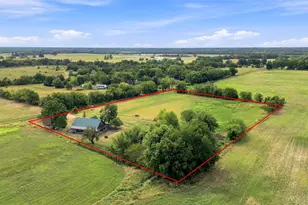 1956 County Rd 27100, Roxton, TX 75477 - Photo 29