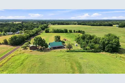 1956 County Road 27100, Roxton, TX 75477 - Photo 33