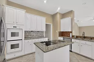 605 Oak Hollow Ln, Flower Mound, TX 75028 - Photo 15