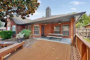605 Oak Hollow Ln, Flower Mound, TX 75028 - Photo 5