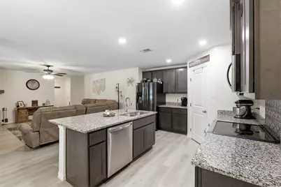 4100 Peak Road, Granbury, TX 76048 - Photo 15