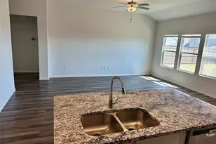10012 Callan Ln, Fort Worth, TX 76131 - Photo 7