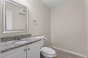 1309 Glenwood St, Grand Prairie, TX 75052 - Photo 21