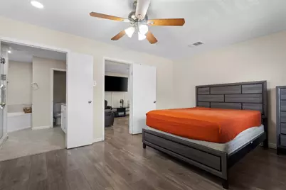 1309 Glenwood Street, Grand Prairie, TX 75052 - Photo 15