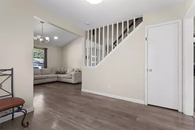 1309 Glenwood Street, Grand Prairie, TX 75052 - Photo 3