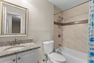 1309 Glenwood St, Grand Prairie, TX 75052 - Photo 19