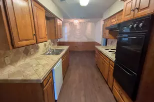5541 Wood View St, North Richland Hills, TX 76180 - Photo 5