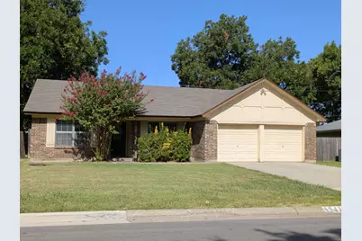 5541 Wood View Street, North Richland Hills, TX 76180 - Photo 1