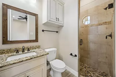 2526 Fruitland Avenue, Farmers Branch, TX 75234 - Photo 27