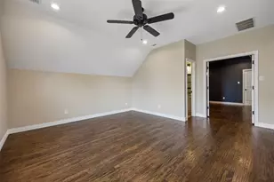 2526 Fruitland Ave, Farmers Branch, TX 75234 - Photo 23