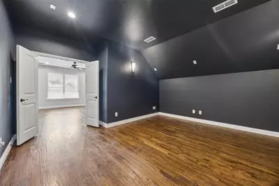 2526 Fruitland Avenue, Farmers Branch, TX 75234 - Photo 33