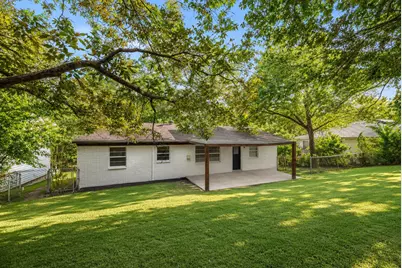 408 Ruby Road, Grand Prairie, TX 75050 - Photo 17