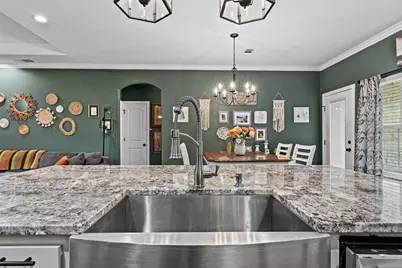 403 S Adams Street, McGregor, TX 76657 - Photo 17