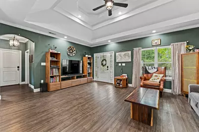 403 S Adams Street, McGregor, TX 76657 - Photo 7