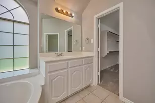 11612 Wild Pear Ln, Fort Worth, TX 76244 - Photo 19
