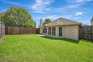 11612 Wild Pear Ln, Fort Worth, TX 76244 - Photo 37