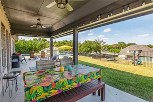 4601 Massey Mdws Wy, Midlothian, TX 76065 - Photo 5