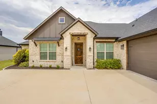 112 Steves Way, Waxahachie, TX 75165 - Photo 3