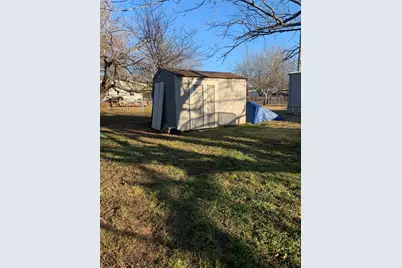 1506 Alamo Drive, Granbury, TX 76048 - Photo 3