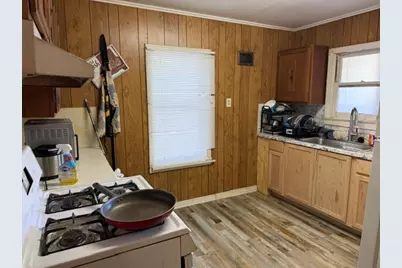 407 Julius Street, Riesel, TX 76682 - Photo 3