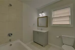 1100 Wade Hampton St, Benbrook, TX 76126 - Photo 21