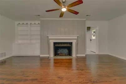 1100 Wade Hampton Street, Benbrook, TX 76126 - Photo 3