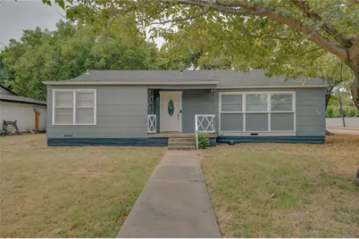 1100 Wade Hampton Street, Benbrook, TX 76126 - Photo 1