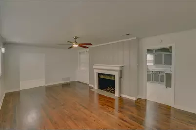 1100 Wade Hampton Street, Benbrook, TX 76126 - Photo 9