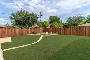 7322 Hunnicut Rd, Dallas, TX 75227 - Photo 21